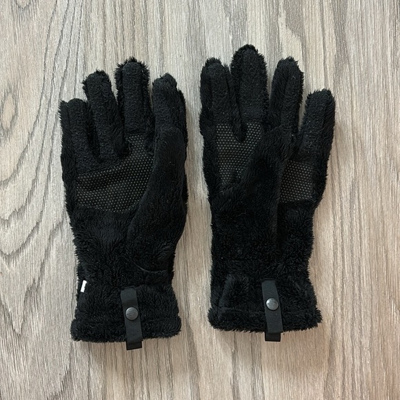 2-4-1 DEAL Gloves & headband - Picture 4 of 5